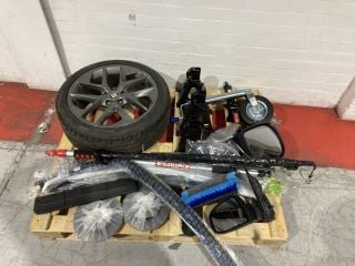 1 X PALLET OF VEHICLE PARTS TO INCLUDE JACKS, SEAT TAURUS TYRE