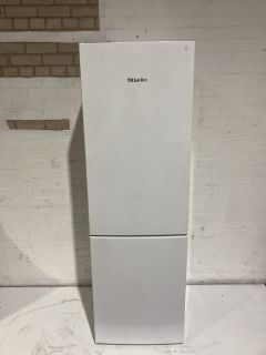 MIELE 60/40 WHITE FRIDGE FREEZER RRP £615