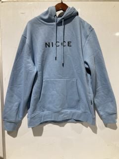 BOX OF CLOTHES TO INCLUDE NICCE LIGHT BLUE OVERHEAD HOODIE