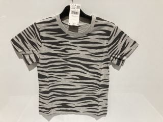 BOX OF PREMIUM DESIGNER APPAREL TO INCLUDE MANGO GIRLS ZEBRA T-SHIRT SIZE XS-S