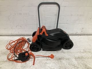 BLACK + DECKER 1000W 32cm ROTARY LAWN MOWER PLUS STRIMMER