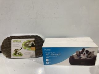 BOX OF ITEMS TO INCLUDE CATIT SENSES 2.0 OVAL SCRATCHER