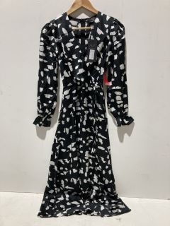 2 X AX PARIS BLACK PRINTED WRAP OVER MIDI DRESS SIZE 6 RRP £30