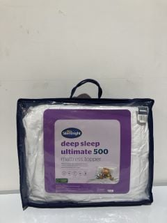 BOX OF SILENTNIGHT ITEMS TO INCLUDE DEEP SLEEP ULTIMAE 500 DOUBLE MATTRESS TOPPER