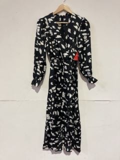 BOX OF PREMIUM DESIGNER APPAREL TO INCLUDE AX PARIS BLACK PRINTED WRAP OVER MIDI DRESS SIZE 6 RRP £30