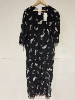 BOX OF PREMIUM DESIGNER APPAREL TO INCLUDE AX PARIS BLACK PRINTED WRAP OVER MIDI DRESS SIZE 6 RRP £30