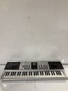 1 X PLAY ON DIGITAL KEYBOARD WITH INTERIOR SPEAKERS WIRE INCLUDED