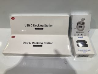 BOX OF ITEMS TO INCLUDE 13 IN 1 USB C DOCKING STATION, TYPE-C & USB HUB AND DSP 128GB MICRO SD CARD