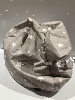 1 X GREY STAR BEAN BAG