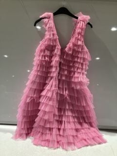 BOX OF ASSORTED ITEMS TO INCLUDE FOREVER UNIQUE PINK RUFFLE MINI DRESS SIZE UK 8 RRP £100