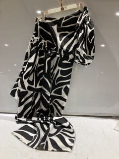 BOX OF ASSORTED ITEMS TO INCLUDE FOREVER UNIQUE ONE SHOULDER MINI DRESS ZEBRA PRINT SIZE UK 10 RRP £169