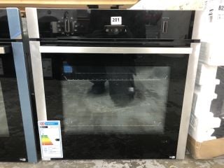 NEFF BUILT-IN SINGLE OVEN MODEL: B2ACH7HH0B - RRP.£909 (EX-DISPLAY)