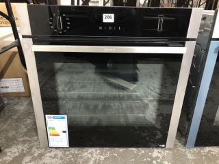 NEFF BUILT-IN SINGLE OVEN MODEL: B2ACH7HH0B - RRP.£909 (EX-DISPLAY)