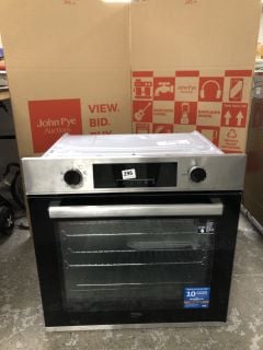 BEKO BUILT-IN SINGLE OVEN - MODEL BBIE22300XFP- RRP.£289 (EX-DISPLAY)