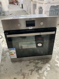 AEG BUILT-IN SINGLE OVEN MODEL: BPS356061M - RRP.£649 (EX-DISPLAY)