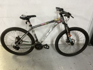 UNBRANDED GREY FRAMED MOUNTAIN BIKE - MPSS03094972 (VAT ONLY PAYABLE ON BUYERS PREMIUM)