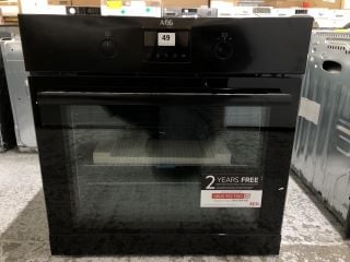 AEG BUILT-IN SINGLE OVEN MODEL: BEB335061B - RRP.£479