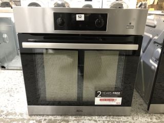 AEG BUILT-IN SINGLE OVEN MODEL: BES355010M - RRP.£460