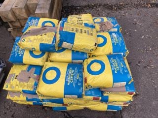 QTY OF BLUE CIRCLE MASTERCRETE CEMENT 25KG