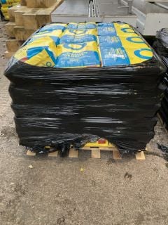 QTY OF BLUE CIRCLE MASTERCRETE CEMENT 25KG