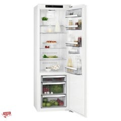 AEG 9000 INTEGRATED LONGFRESH INTEGRATED FRIDGE 176.9 CM MODEL: SKS818E9ZC RRP: £1,079(IN PACKAGING)