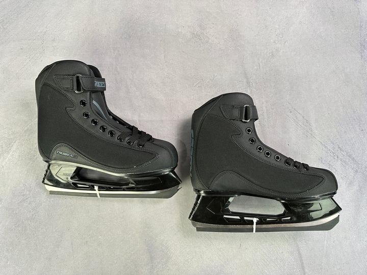 Roces RSK2 Men's Ice Skates With Box - Size UK 8 (VAT ONLY PAYABLE ON BUYERS PREMIUM) (MPSE54450291)