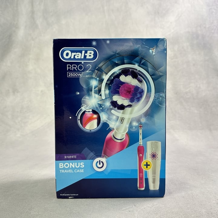 Oral-B Pro 2, 2500w Rechargeable Toothbrush (VAT ONLY PAYABLE ON BUYERS PREMIUM) (MPSE53880047)