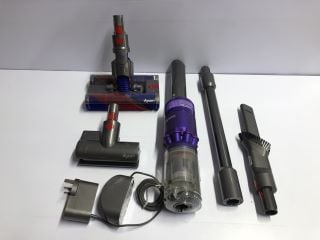 DYSON OMNI-GLIDE CORDLESS HANDHELD VACUUM CLEANER MODEL: SV19 - RRP.£369