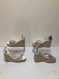 QUIZ CLOTHING WHITE SHOES - SIZE 6 & QUIZ CLOTHING SILVER SHOES - SIZE 6