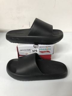 SKETCHERS FOAMIES ARCHFIT SLIDERS - SIZE: 5