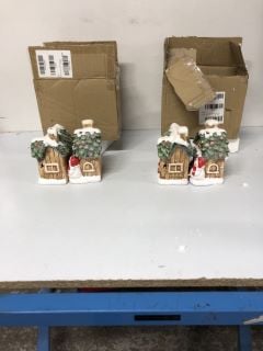 2 X FESTIVE DECORATIONS