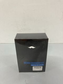 BEARD GROOMING KIT