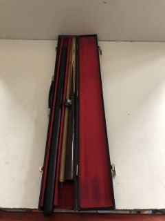 PRO ONE SNOOKER CUE (VAT ONLY PAYABLE ON BUYERS PREMIUM) (MPSZ13669370)