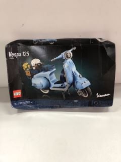 LEGO VESPA 125 1960'S RRP: £89.99