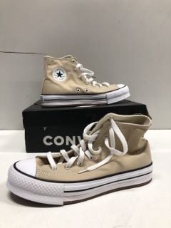 CONVERSE CTAS EVA LIFT HI SIZE: UK 5.5