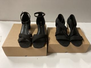 2 X EVERYDAY HEELS SIZES: 6 & 7