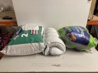 2 X ITEMS TO INCLUDE SILENTNIGHT PILLOWS