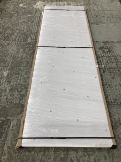 WHITE SPARKLE EFFECT KITCHEN WORKTOP (3000 X 960 X 40MM) (COLLECTION FROM SITE ONLY)