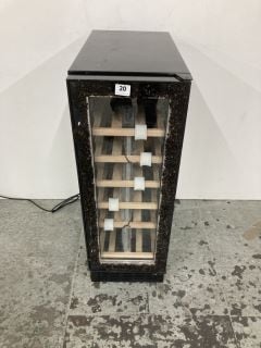 HOOVER WINE COOLER MODEL HWCB30UKBM RRP £349