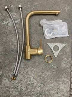 FONTUS KITCHEN TAP IN BRUSHED GOLD