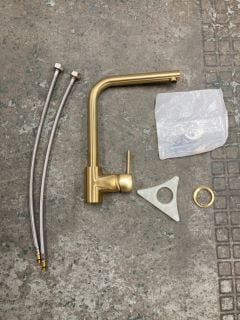 FONTUS KITCHEN TAP IN BRUSHED GOLD