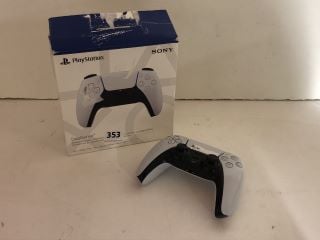 2 X SONY PLAYSTATION 5 DUAL SENSE WIRELESS CONTROLLERS