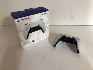 2 X SONY PLAYSTATION 5 DUAL SENSE WIRELESS CONTROLLERS