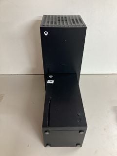 2 X XBOX MINI FRIDGES