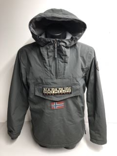 NAPAPIJRI PULLOVER WINTERS JACKET (VAT ONLY PAYABLE ON BUYERS PREMIUM)