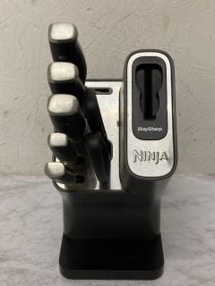 NINJA STAY SHARP KNIFE BLOCK (18+ID MAYBE REQUIRED)