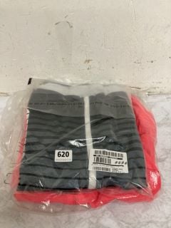 2 X DARE2B CLOTHING ITEMS INC RAIN JACKET SIZE:10