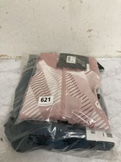 2 X DARE2B CLOTHING ITEMS INC RAIN JACKET SIZE:18