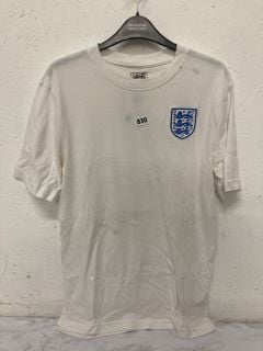 ENGLAND FA LC CREST T-SHIRT SIZE: M