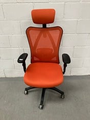 SIHOO ERGONOMIC OFFICE CHAIR, DESK CHAIR WITH ADJUSTABLE LUMBAR SUPPORT, HEADREST AND ARMRESTS, SWIVEL MESH, TILT MECHANISM, ORANGE COLOUR P.V.P 220€ (DAMAGED).